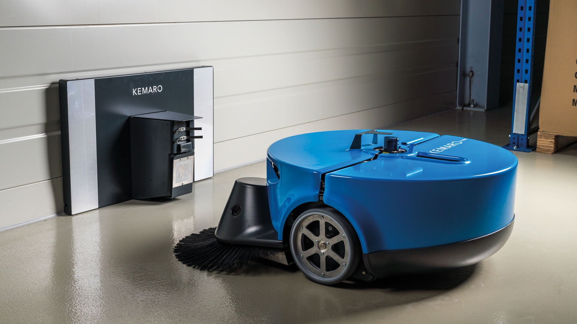 Autonome Kehrsaugmaschine K900