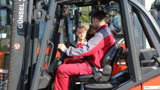 Trainer Ausbilder (m/w/d) Trainer Ausbilder (m/w/d)